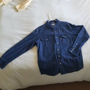 Carhartt heavy duty Pearl snap denim shirt (L)